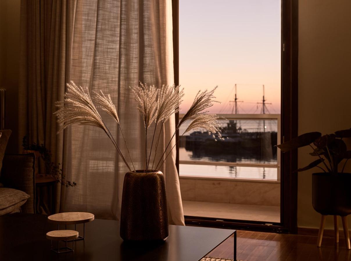Monopolio Waterfront Apartment With Sea View, By Zantewize Екстер'єр фото